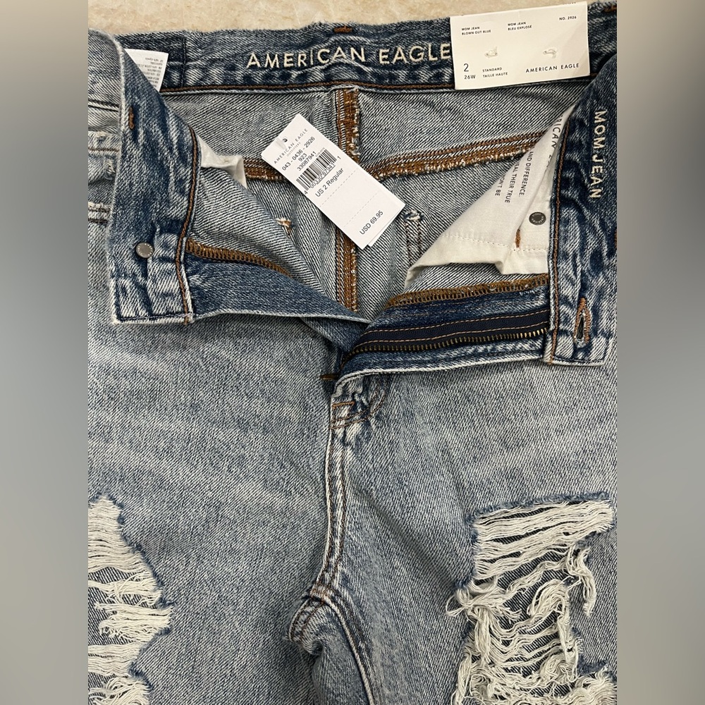 NEW American Eagle High Rise Mom Jeans Distressed Blown Out Blue 100% Cotton 2 - Picture 5 of 12